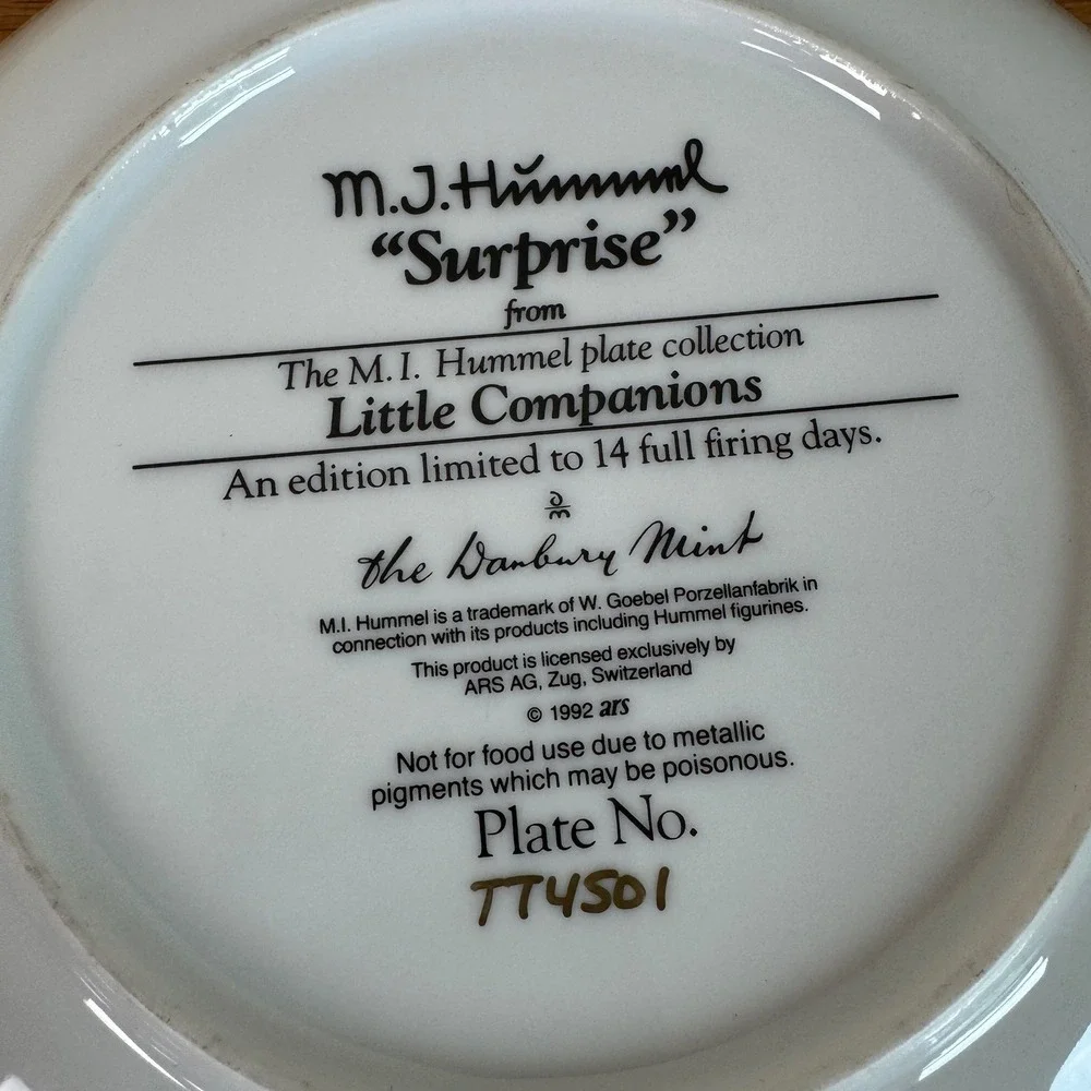 Hummel Little Companions Plate Set of 5 1992 Stormy Weather Surprise